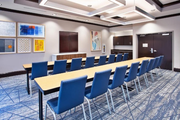 Holiday Inn Express Augusta North image 15