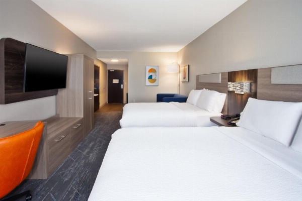 Holiday Inn Express Augusta North image 24