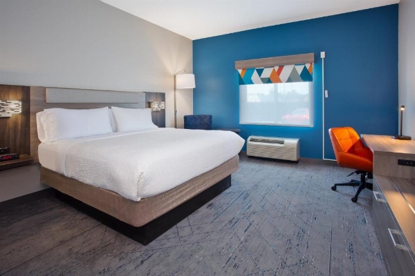 Holiday Inn Express Augusta North image 26